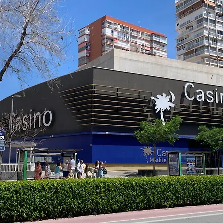 Milan Soria Luxury House Benidorm